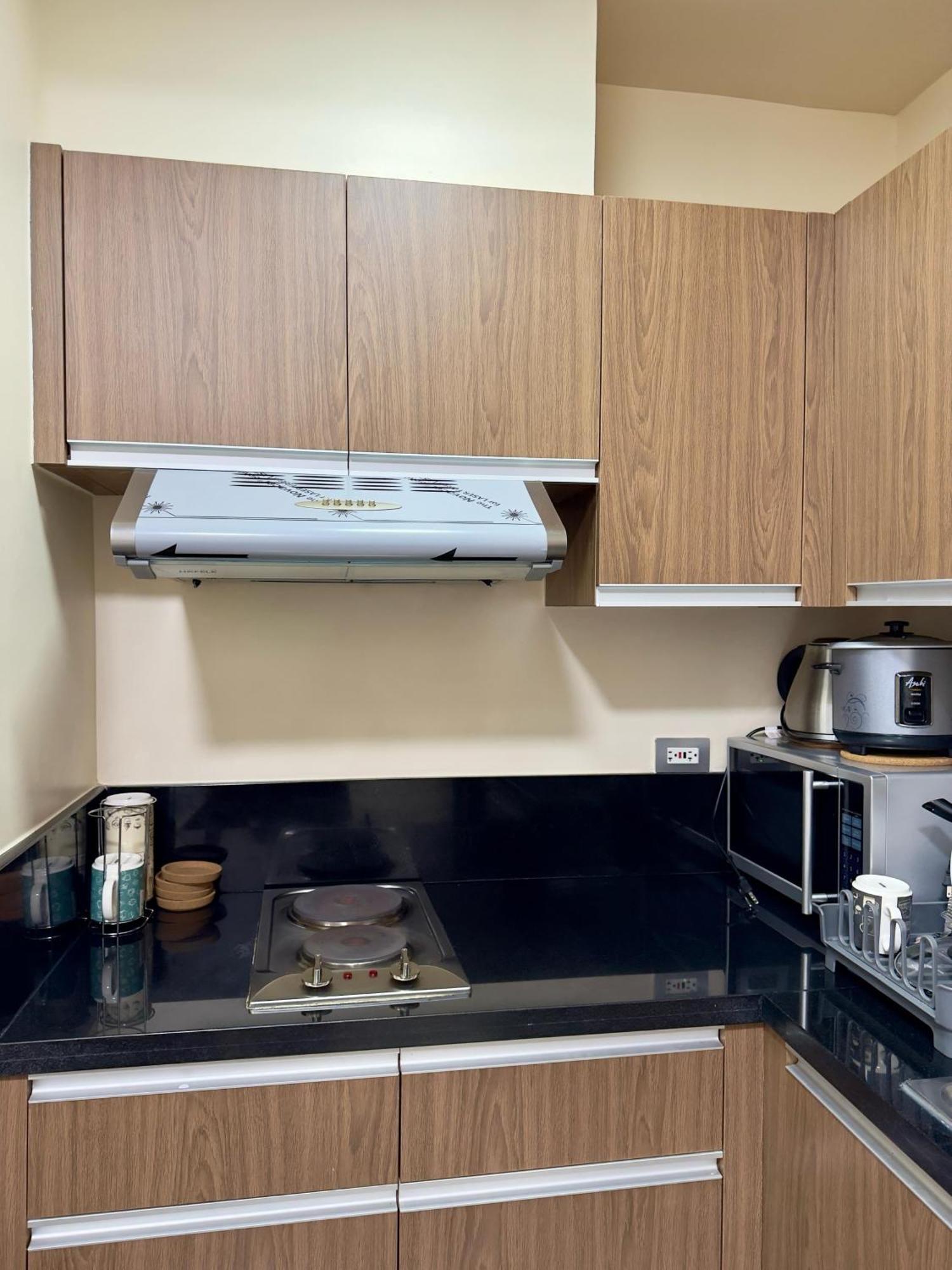 Bayfront - Near Airport, Moa, Picc, Star City, Manila Bay - Pet-Friendly With Fast Wifi, Netflix & Pool Access Pasay Bagian luar foto
